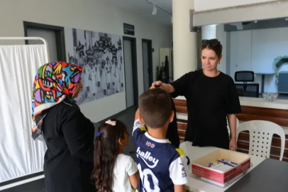 Nilüfer Belediyesi’nden ihtiyaç sahibi öğrencilere kırtasiye desteği