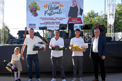 Osmangazi’de 'Üzüm Festivali' coşkusu: En lezzetli üzümler yarıştı