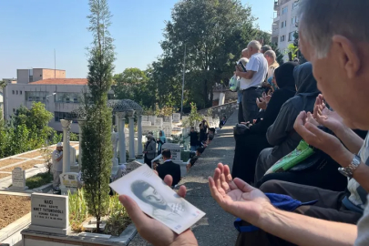 'Sanat Güneşi' vefatının 29'uncu yılında mezarı başında anıldı