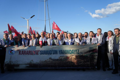 Bursa'da Filistin'e destek için tekneler denize açıldı