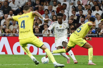 Real Madrid maç fazlasıyla liderliğe yükseldi