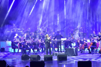 63. Uluslararası Bursa Festivali’nde Fettah Can rüzgarı