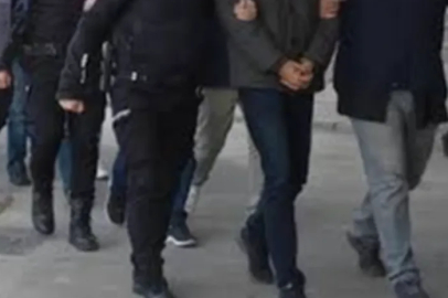 FETÖ operasyonunda yakalanan doktorlar adliyeye sevk edildi