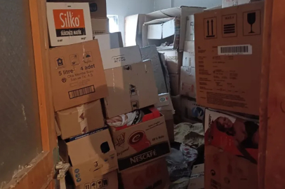 Bursa’da çöp eve dönen bina mahkeme kararıyla boşaltıldı