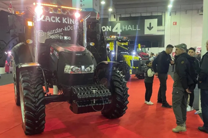 Bursa Tarım Fuarı’nda modifiye traktörler göz kamaştırdı