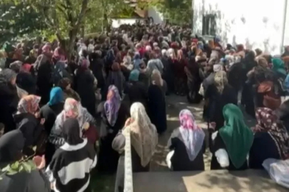 Gemlik’te sahnede hayatını kaybeden sanatçı Giresun’da defnedildi