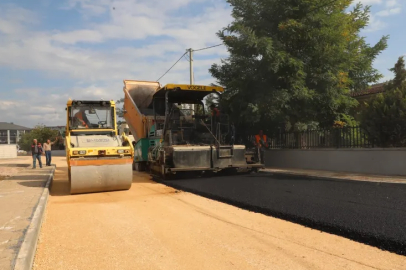 İnegöl’de 800 metrelik asfalt çalışması başladı