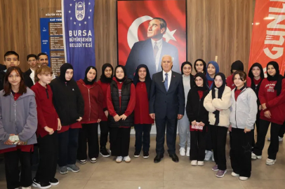 Bursa, Cumhuriyet’in 102. yılını hep birlikte yorumluyor