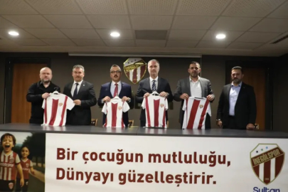 İnegölspor’dan 60 bin öğrenciye forma ve eşofman desteği