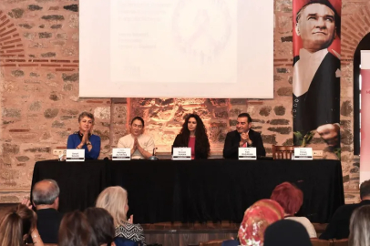 Osmangazi'den meme kanseri farkındalığına anlamlı destek