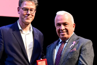 Nilüfer Belediyesi’ne Milano’dan dayanışma ödülü