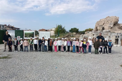 Minik kaşifler iş başında: İznik’te tarihe yolculuk