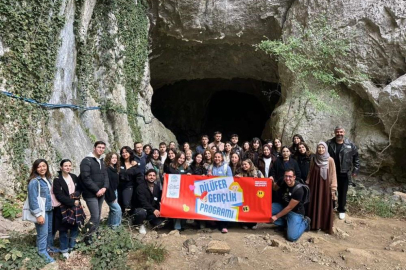 Gençler Nilüfer’in Üçpınar Mahallesi’nde bir araya geldi