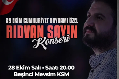 İnegöl’de Cumhuriyet coşkusu: Rıdvan Sayın’dan özel konser