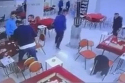 Deprem anında okey heyecanı: Kimi kaçtı, kimi masayı bırakmadı!