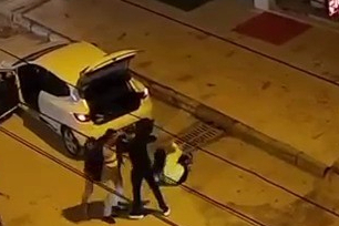 Bursa’da tartıştığı kadını yerde sürükledi: O anlar kamerada