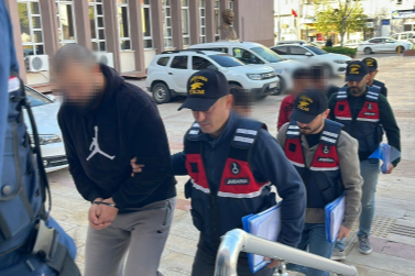 DEAŞ operasyonu şüphelileri adli kontrol şartı ile serbest bırakıldı