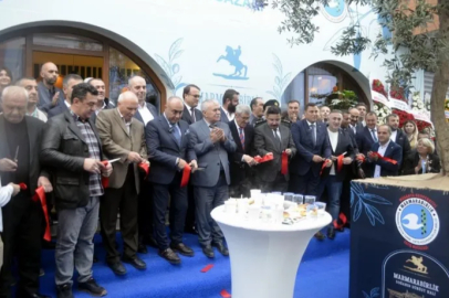 Mudanya Zeytin Kooperatifi satış mağazasını açtı