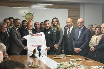 Gemlik'te AK Parti'ye 800 yeni üye katıldı