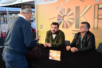 Osmangazi Kitap Fuarı’na ilgi artarak devam ediyor