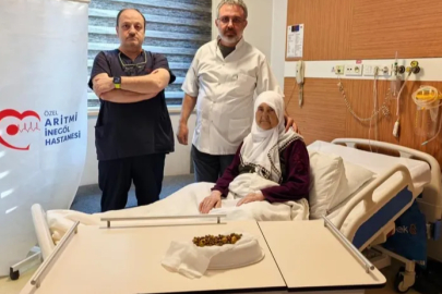 Bursa'da doktorlar gözlerine inanamadı! Safra kesesinden 213 taş çıkarıldı