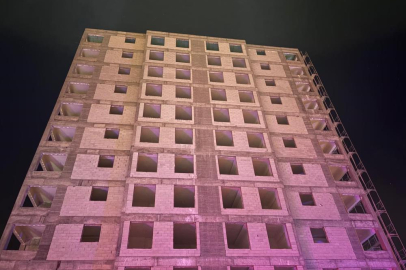 İntihara kalkışan kadını polis ikna etti