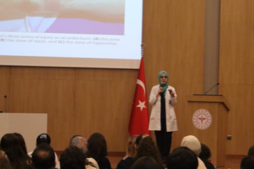Bursa'da hekim ve sağlık çalışanlarına yanık eğitimi