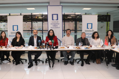 Mimarlar Odası, Düzce Depremi'nde hayatını kaybedenleri andı