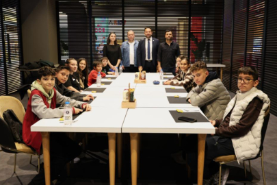 Osmangazi Belediyesi başarılı Dijiders öğrencilerini ödüllendirdi