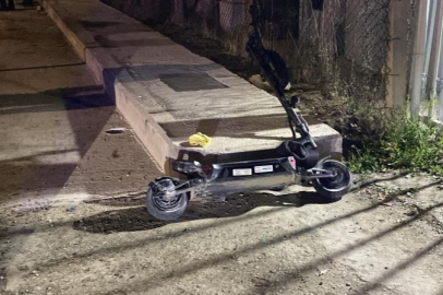 Bursa'da çarpışmanın etkisiyle başını kaldırıma vurdu, ağır yaralandı