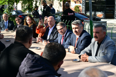 Başkan Yılmaz Vakıf Mahallesi’nde vatandaşlarla buluştu