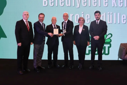 Bursa Büyükşehir’e ‘Akıllı Şehir’ ödülü