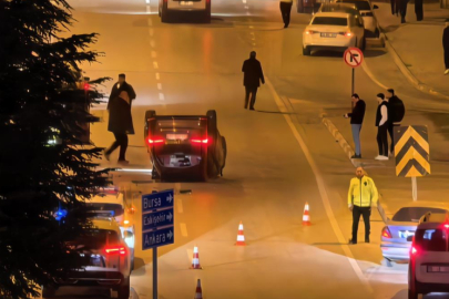 Bursa'da kaza yapan araç takla attı: 2 yaralı