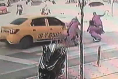 Bursa'da anne ve bebeğine otomobil çarptı