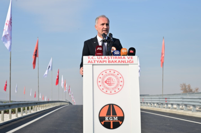 İnegöl’ün doğu kapısının giriş kavşağı açıldı