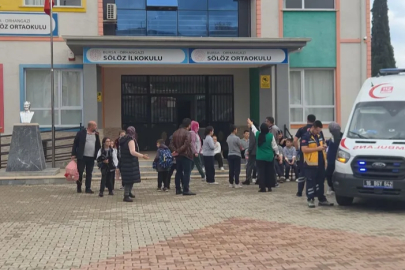 Bursa'da 60 öğrenci karın ağrısı şikayetiyle hastaneye kaldırıldı