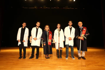 Diş hekimliği fakültesinde beyaz önlük heyecanı