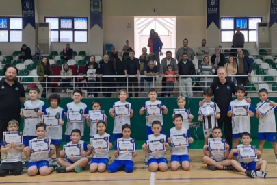 Kış spor okullarında sertifika heyecanı