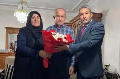 Şehit Serdar Uslu'nun öğretmen babası ziyaret edildi