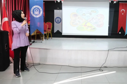 Yıldırım'dan gençlere sağlıklı beslenme eğitimi