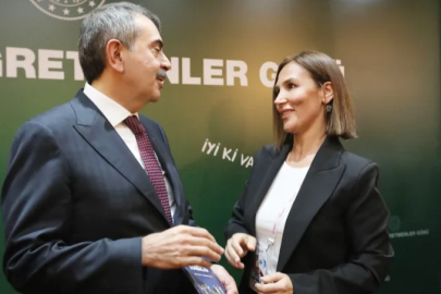 Ecem Muslu’dan gurur veren temsil