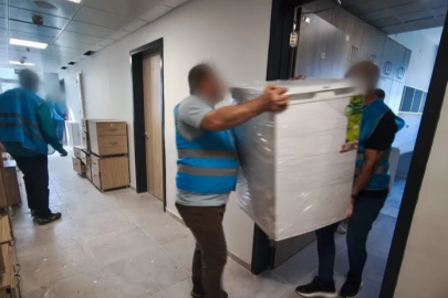 Bursa'da yükümlüler KYK yurtlarını temizledi