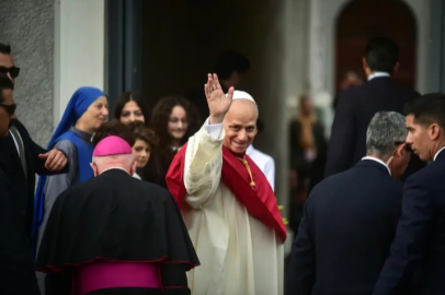 Papa 14. Leo, Şişli'deki Kutsal Ruh Katedrali'nda