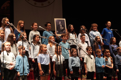 Küçük piyanistler hünerlerini sergiledi