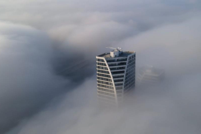 Bursa’da sis şehri yuttu