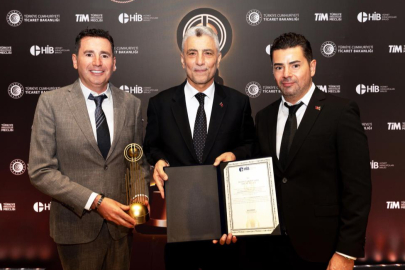 Bursa Kebap Evi'ne ‘Hizmet İhracatı Şampiyonu' ödülü