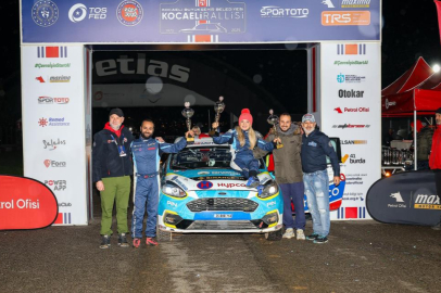 Bursa'nın gururu Kübra Denizci Keskin'den çifte başarı