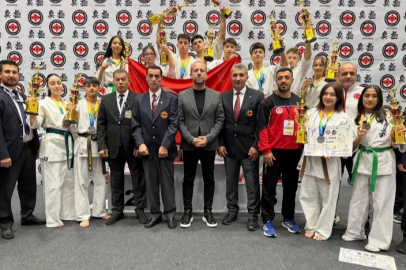 Avrupa’da Yıldırım rüzgarı