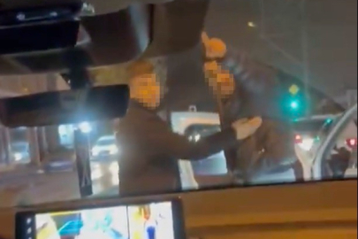 Bursa'da korku dolu anlar: Agresif sürücü küçük çocuğu hiçe saydı