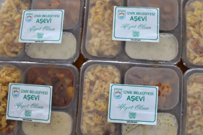 İznik Belediyesi’nden 365 gün sıcak yemek desteği